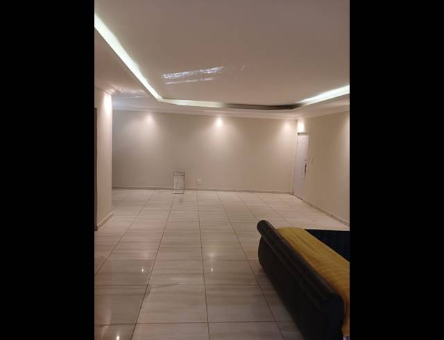 4 BEDROOM FREEHOLD FOR SALE IN HENLEY ON KLIP